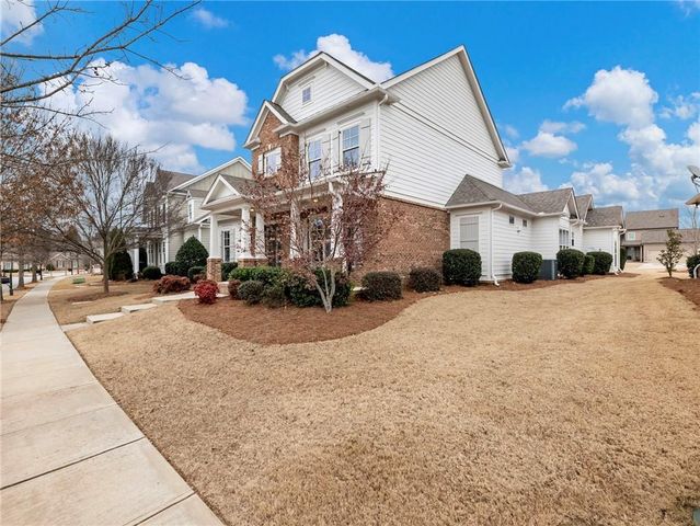 2455 Red Wine Oak Drive, Braselton, GA 30517