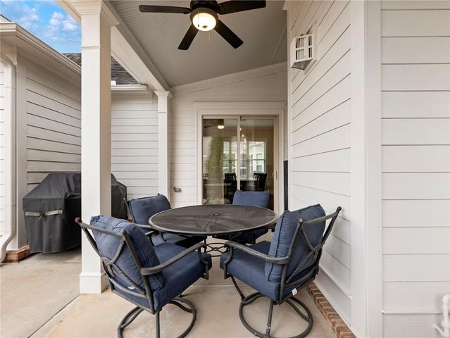 2455 Red Wine Oak Drive, Braselton, GA 30517