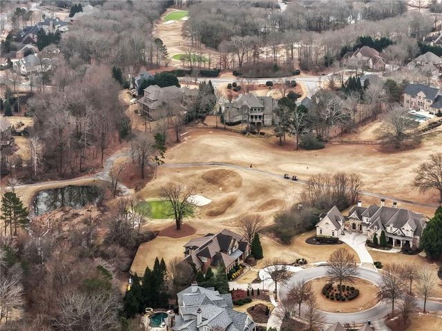 2455 Red Wine Oak Drive, Braselton, GA 30517