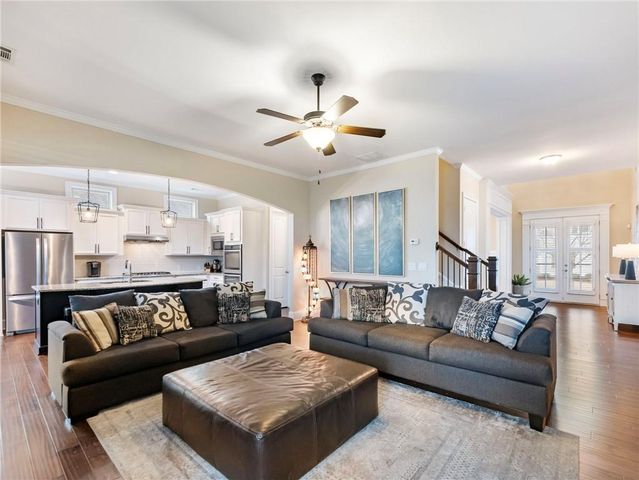 2455 Red Wine Oak Drive, Braselton, GA 30517