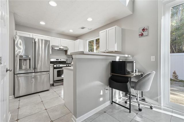 279 Hiawassee Drive, Woodstock, GA 30188