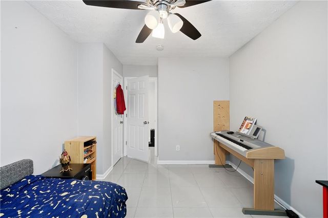 279 Hiawassee Drive, Woodstock, GA 30188