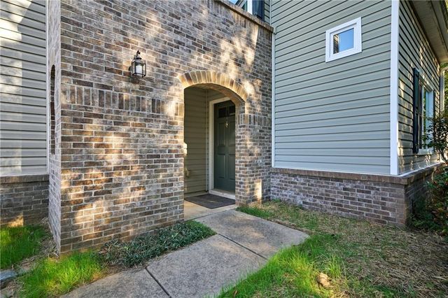 279 Hiawassee Drive, Woodstock, GA 30188