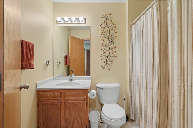 804 SE Dovetail Road, Grimes, IA 50111