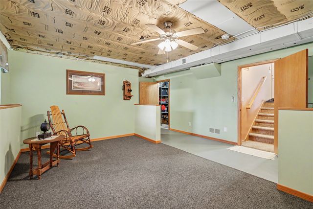 804 SE Dovetail Road, Grimes, IA 50111