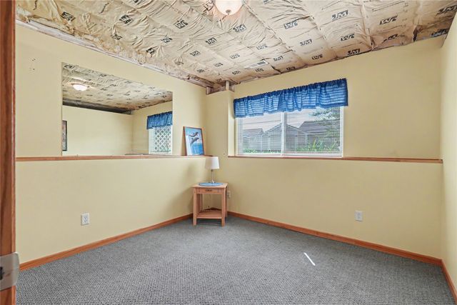 804 SE Dovetail Road, Grimes, IA 50111