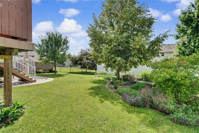 804 SE Dovetail Road, Grimes, IA 50111