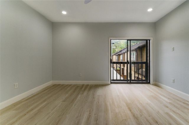 11711 Memorial Drive 534, Houston, TX 77024