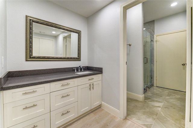 11711 Memorial Drive 534, Houston, TX 77024