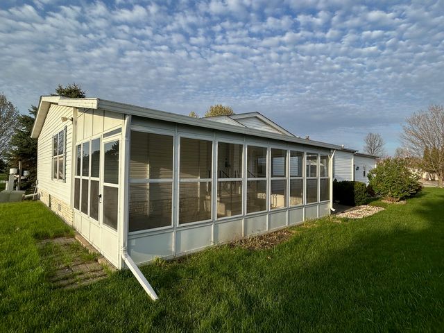 2250 Sunrise Drive, Belvidere, IL 61008