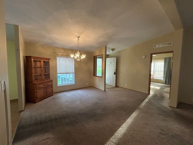 2250 Sunrise Drive, Belvidere, IL 61008