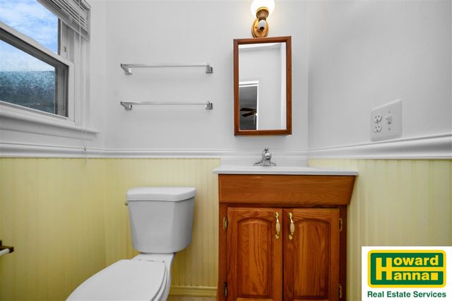 1431 Meadow Drive, Wolverine Lake, MI 48390