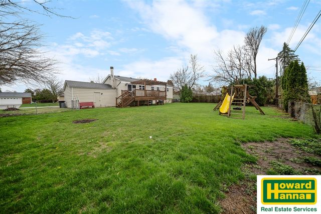 1431 Meadow Drive, Wolverine Lake, MI 48390