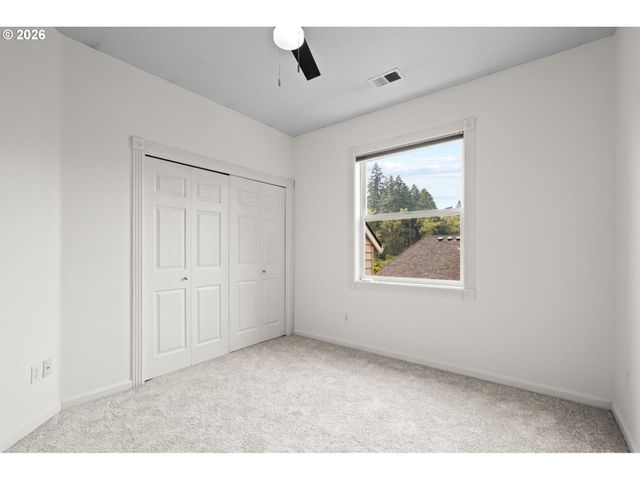 4785 Ne HIDDEN CREEK Dr, Hillsboro, OR 97124