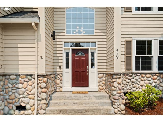 4785 Ne HIDDEN CREEK Dr, Hillsboro, OR 97124