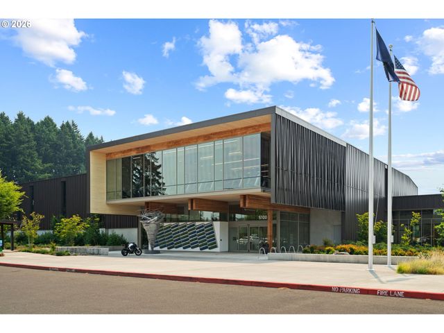 4785 Ne HIDDEN CREEK Dr, Hillsboro, OR 97124