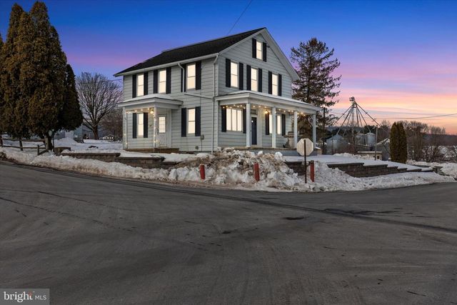 501 VALLEY RD, Tamaqua, PA 18252