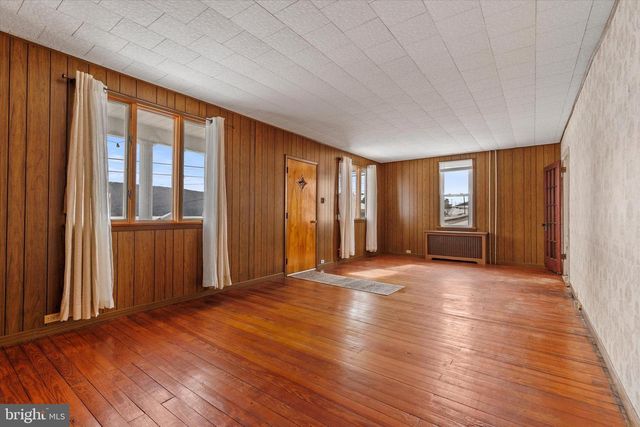 501 VALLEY RD, Tamaqua, PA 18252