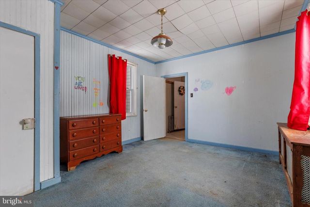 501 VALLEY RD, Tamaqua, PA 18252