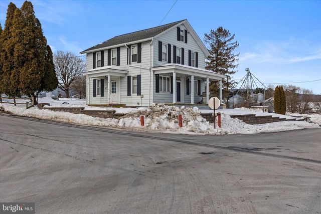 501 VALLEY RD, Tamaqua, PA 18252