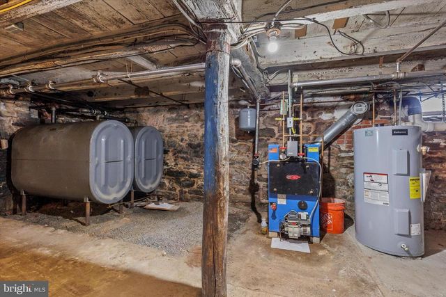 501 VALLEY RD, Tamaqua, PA 18252