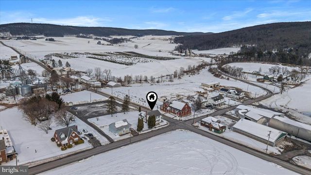 501 VALLEY RD, Tamaqua, PA 18252