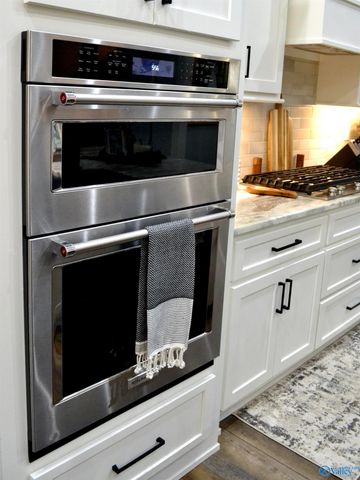 136 Eliza Lane, Guntersville, AL 35976