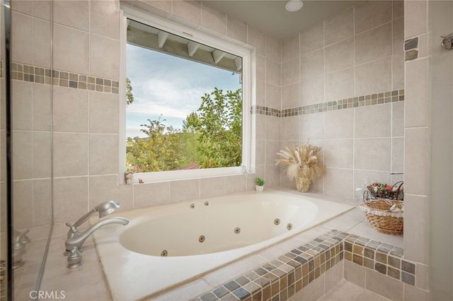 22232 Alizondo, Woodland Hills, CA 91364