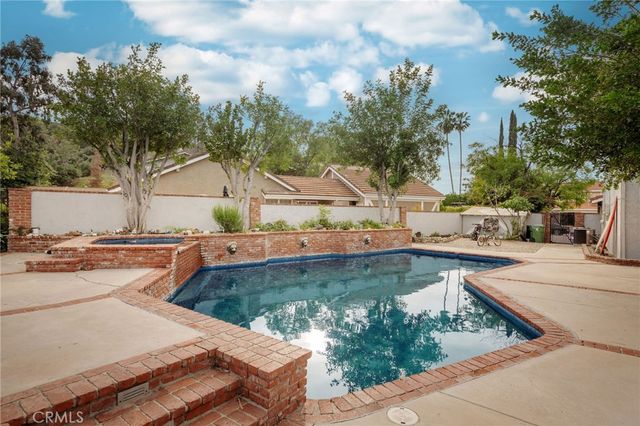 22232 Alizondo, Woodland Hills, CA 91364