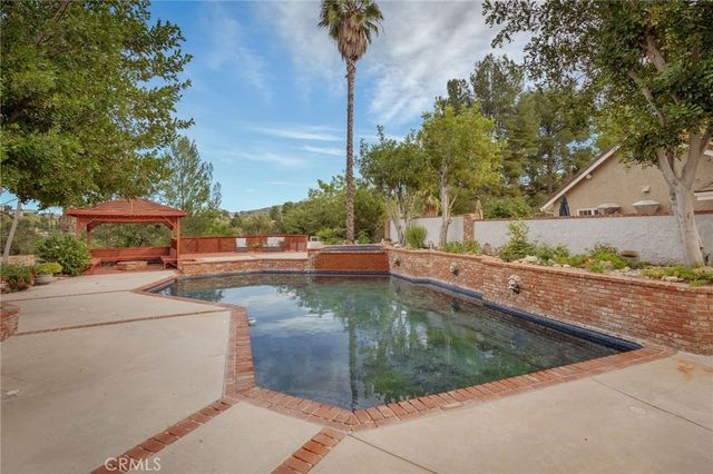 22232 Alizondo, Woodland Hills, CA 91364