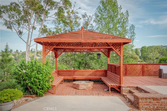 22232 Alizondo, Woodland Hills, CA 91364