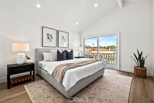 937 Carnation, Costa Mesa, CA 92626