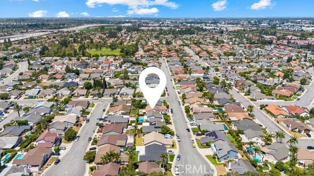 937 Carnation, Costa Mesa, CA 92626