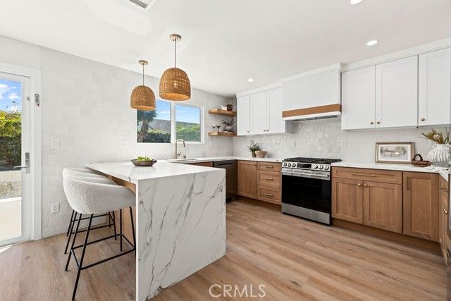 937 Carnation, Costa Mesa, CA 92626