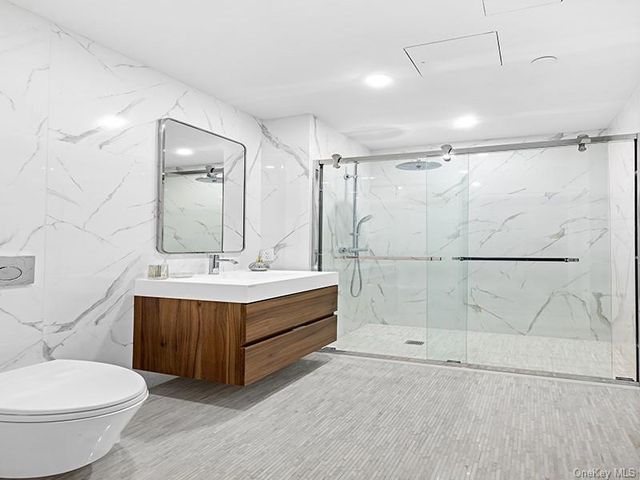 78-29 Austin Street TH4, Forest Hills, NY 11375