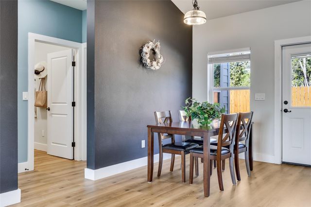 18322 Lake Oaks DR, Jonestown, TX 78645