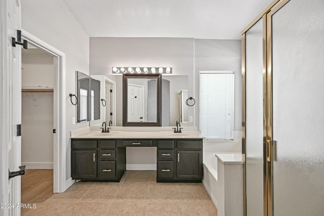 2463 N 138th Avenue, Goodyear, AZ 85395
