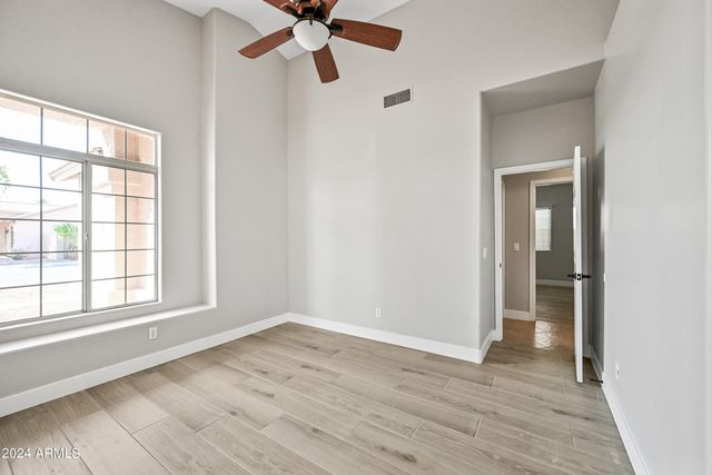 2463 N 138th Avenue, Goodyear, AZ 85395