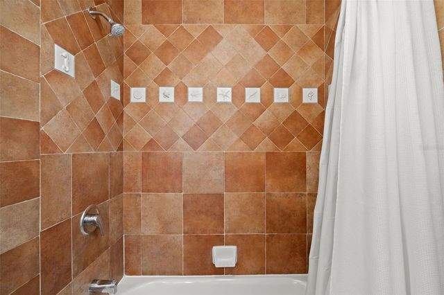 517 79TH AVENUE, St Pete Beach, FL 33706