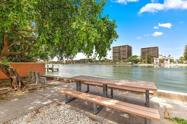 517 79TH AVENUE, St Pete Beach, FL 33706