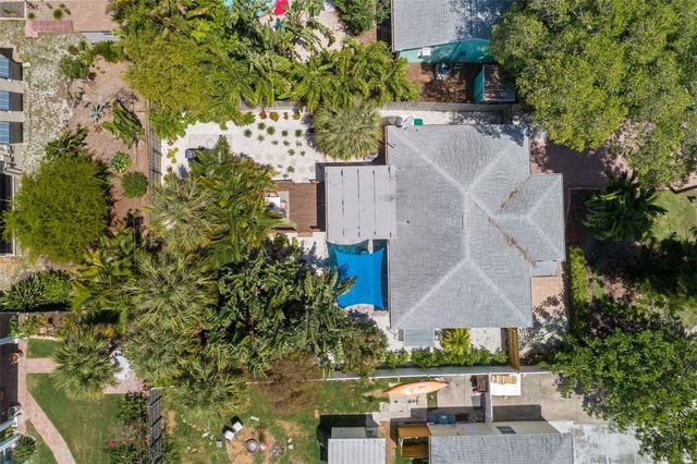 517 79TH AVENUE, St Pete Beach, FL 33706