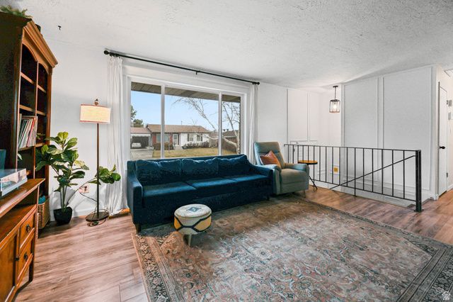 5387 W NORTHLILAC AVE, West Jordan, UT 84081