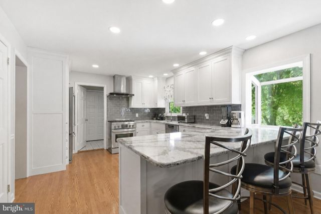 716 WILSON CIR, West Chester, PA 19382
