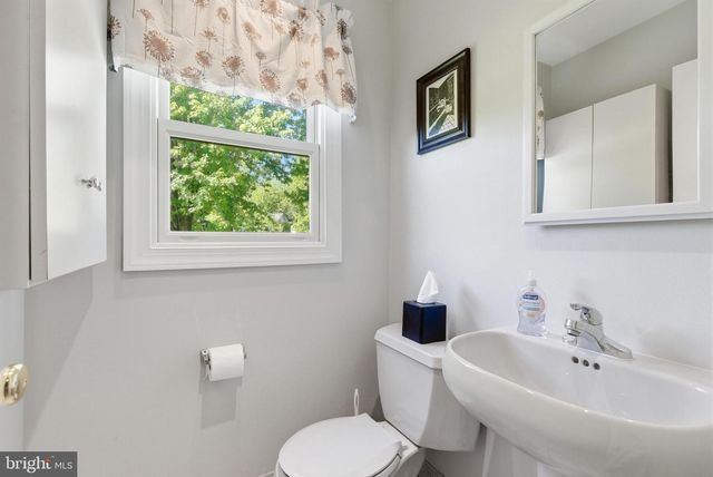 716 WILSON CIR, West Chester, PA 19382