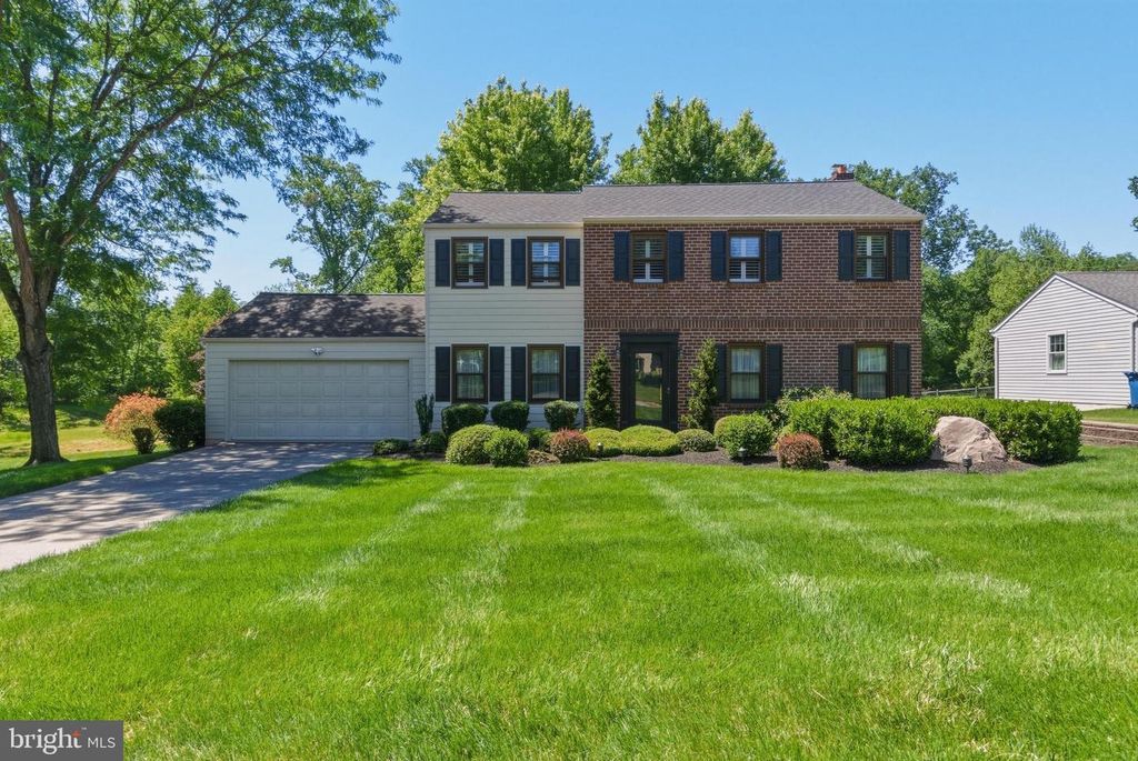 716 WILSON CIR, West Chester, PA 19382