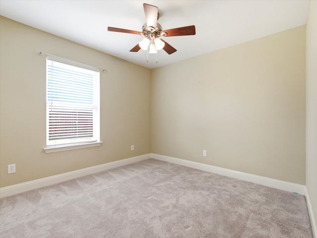 729 Countryside Drive, Aubrey, TX 76227
