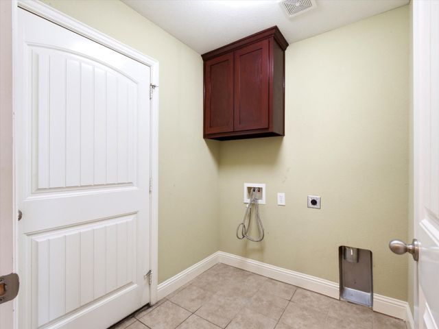 729 Countryside Drive, Aubrey, TX 76227