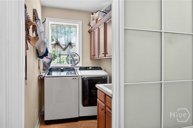 276 Kingston Circle, Richmond Hill, GA 31324