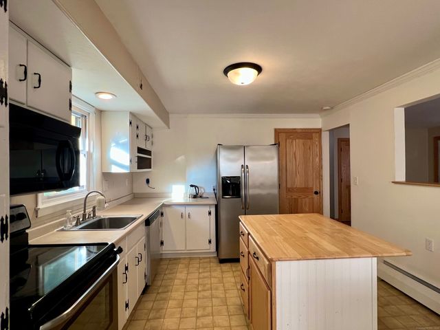 5 Sunrise Avenue, Old Saybrook, CT 06475