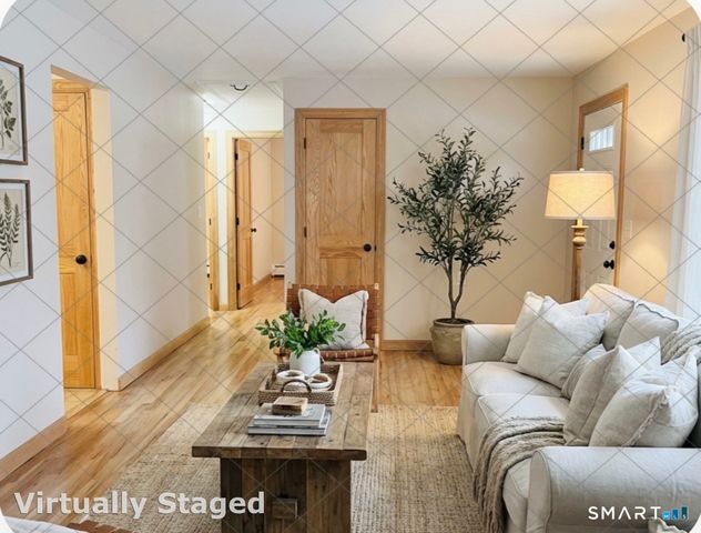 5 Sunrise Avenue, Old Saybrook, CT 06475